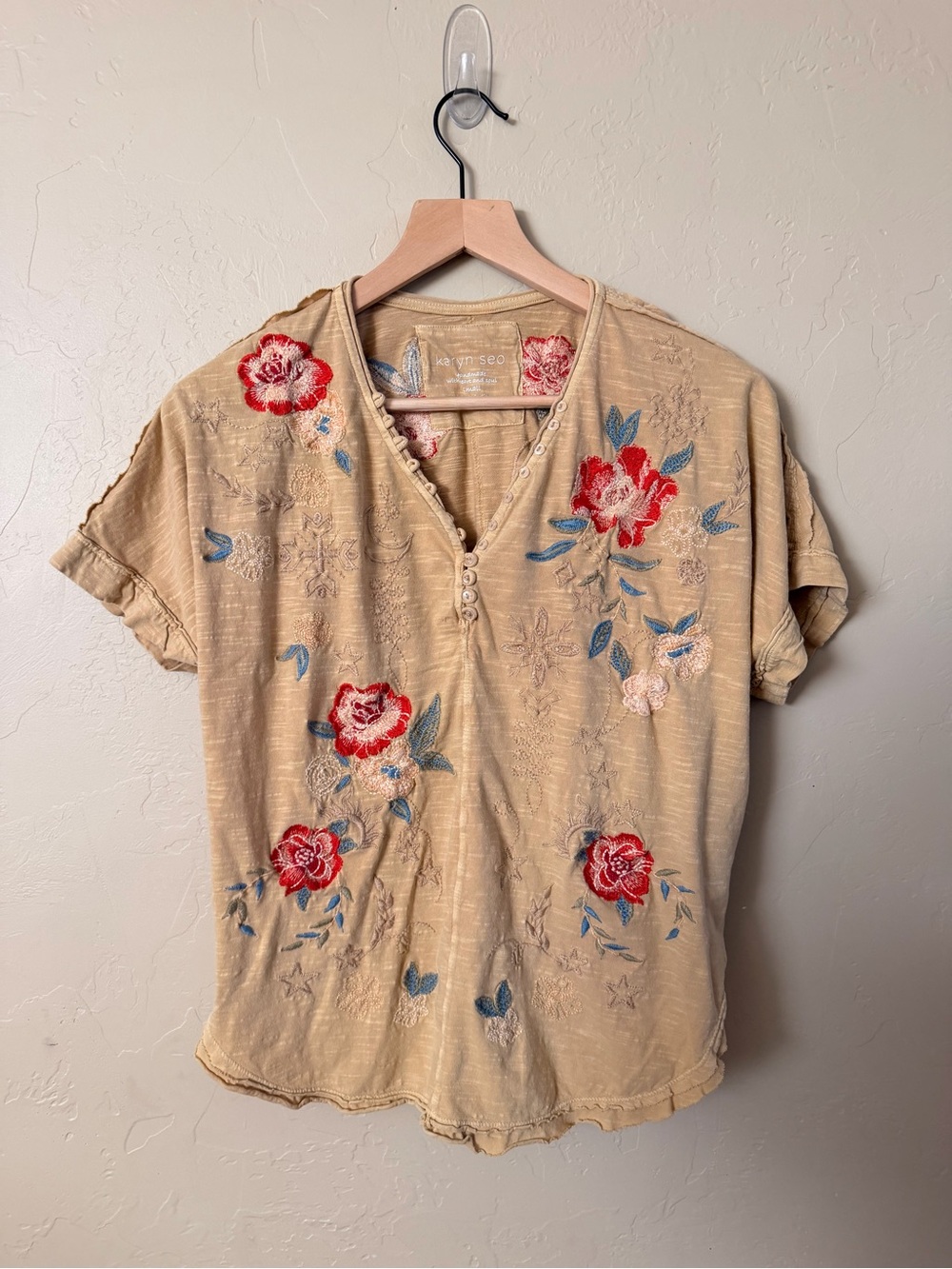 Kyren Seo Beige Short-Sleeve Henley Top with Red & Blue Floral Embroidery
